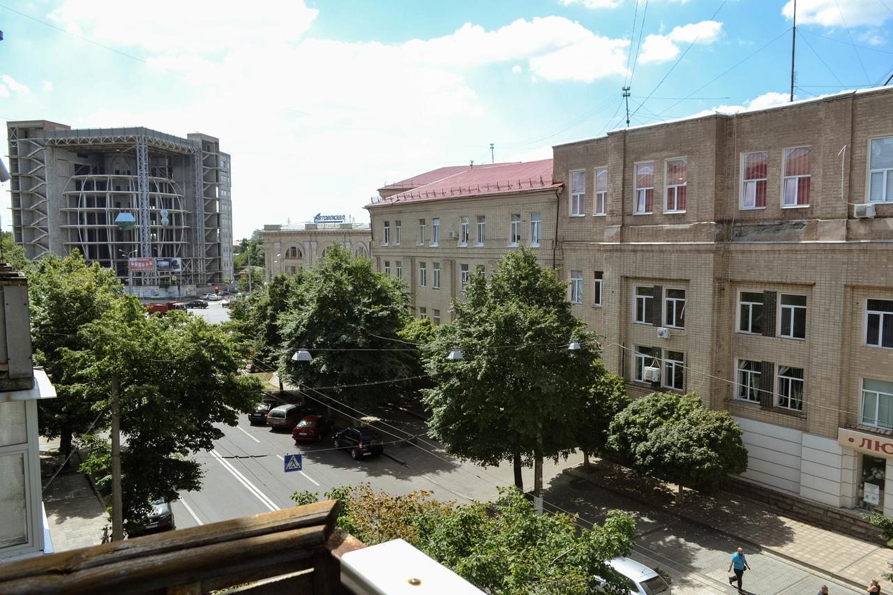 One-Bedroom Apartment On Gagarina Charkiw Exterior foto